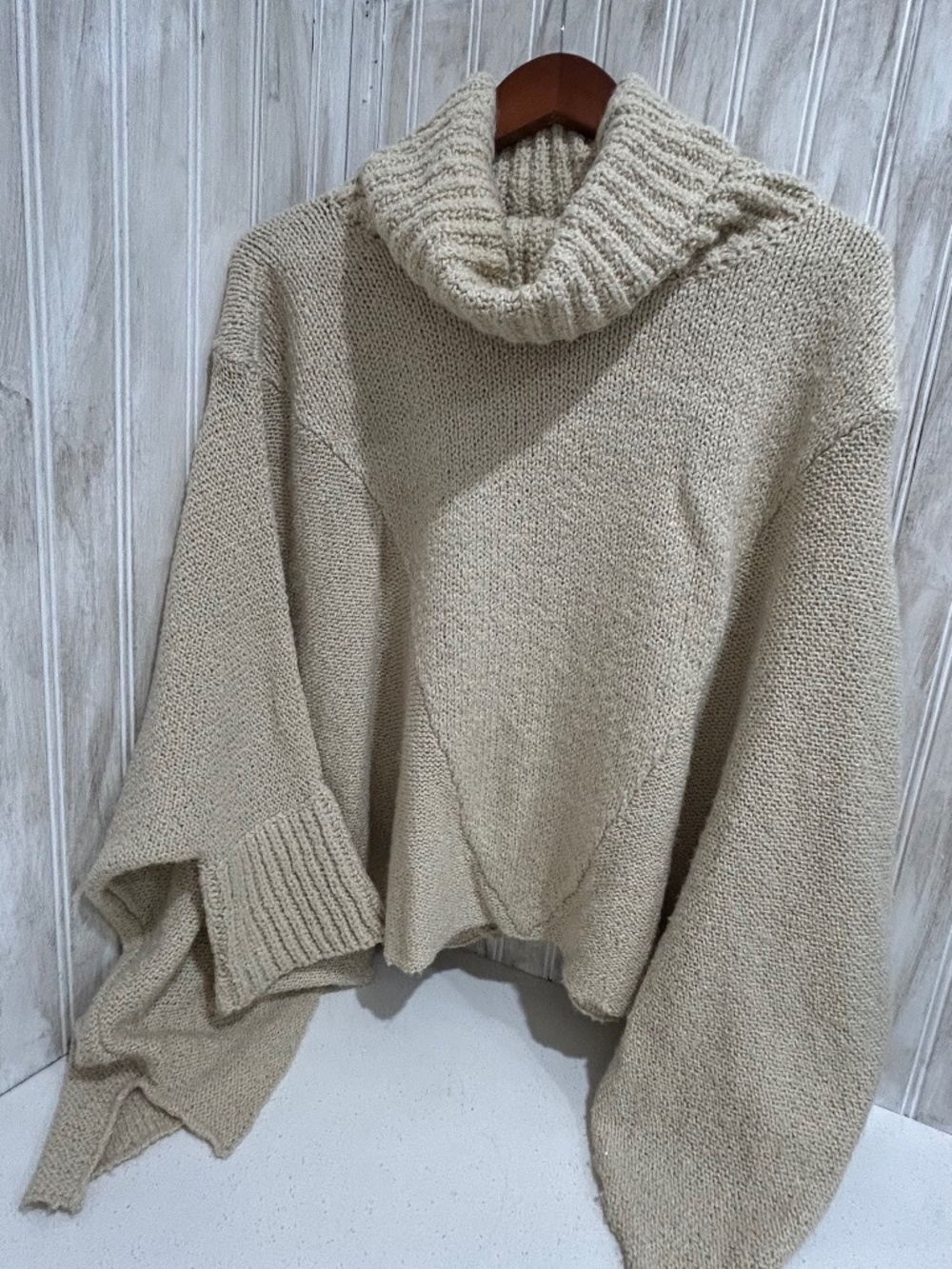 Cowl neck oversized sweater OS